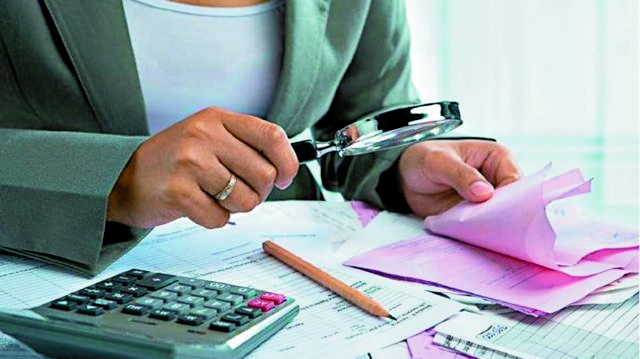 Λαβράκια φοροδιαφυγής