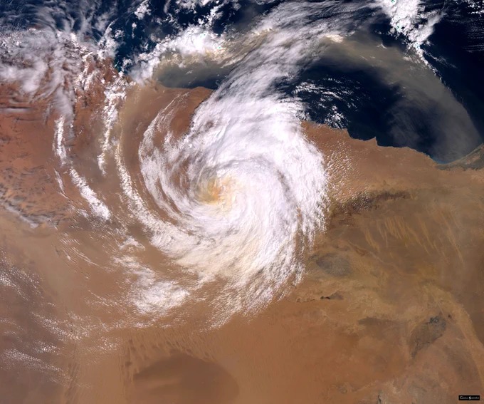 Εντυπωσιακή δορυφορική εικόνα δείχνει την κακοκαιρία Daniel πάνω από τη Σαχάρα