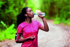 Καλύτερο το ζεστό νερό από το κρύο;