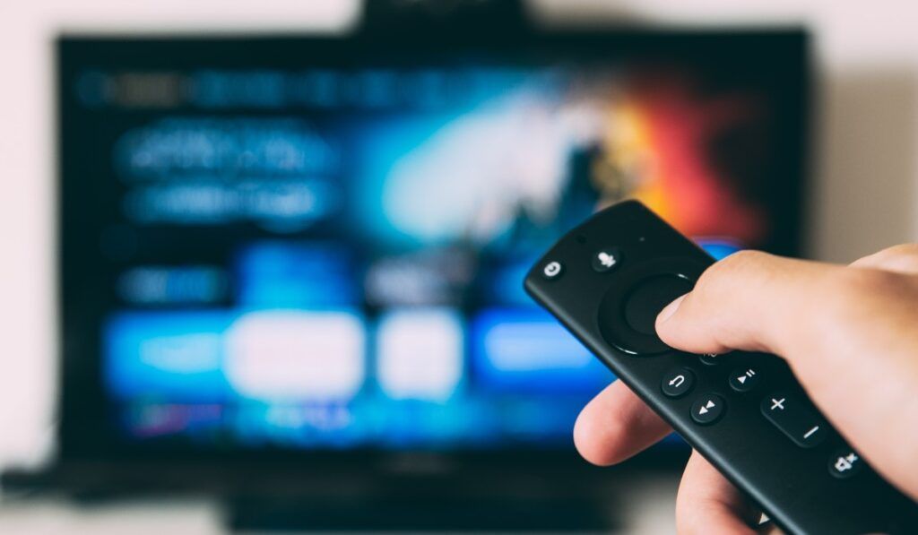 Η μεγάλη απάτη με υπηρεσίες συνδρομητικής τηλεόρασης – Πάνω από 25 εκατ. ευρώ τα κέρδη