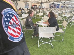 «Ο αντίπαλος δεν ξεχωρίζει εάν στο F-35 είναι άνδρας ή γυναίκα»