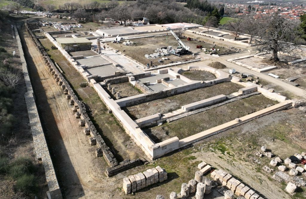 Αποδίδεται στο κοινό το Ανάκτορο του Φιλίππου Β΄ στις Αιγές | tanea.gr Αποδίδεται στο κοινό το Ανάκτορο του Φιλίππου Β΄ στις Αιγές | tanea.gr
