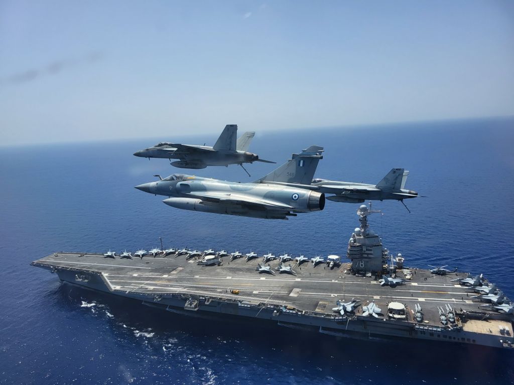 Ενισχύουν την παρουσία τους στο Ισραήλ οι ΗΠΑ – Στέλνουν το αεροπλανοφόρο USS Gerald R. Ford
