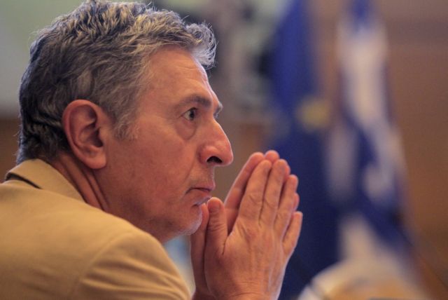 Κούλογλου: Νέα «βόμβα» στον ΣΥΡΙΖΑ –  Αποχώρησε από την ευρωομάδα