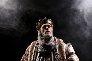 Ο «Βασιλιάς Ληρ» επιστρέφει στο θέατρο Arroyo για δεύτερη σεζόν