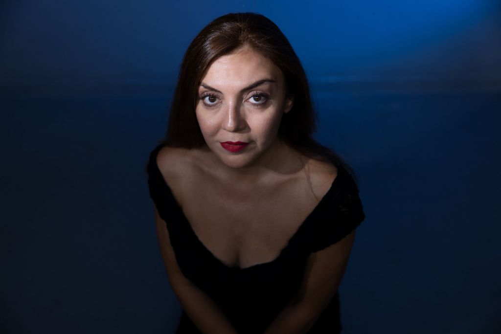 Η Δέσποινα Γιαννοπούλου επιστρέφει στις «Υπερβολές» του Θεάτρου Τέχνης
