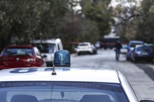 Πλαστές ταυτότητες: Συνελήφθησαν επτά μέλη του κυκλώματος – Ανάμεσά τους απόστρατος αστυνομικός
