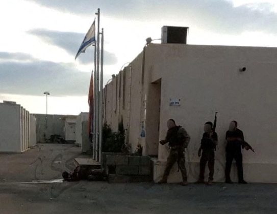 Χαμάς και Τζιχάντ κρατούν πάνω από 130 ομήρους λέει το Ισραήλ