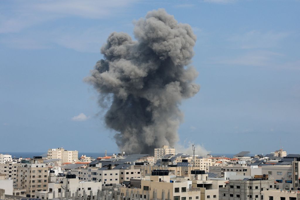 Πόλεμος Ισραήλ – Χαμάς: Την πολιορκία της Γάζας διέταξε ο υπουργός Αμυνας του Ισραήλ
