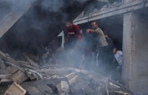 Παρέμβαση της Κίνας για τη Μέση Ανατολή – Ζητεί ειρηνευτική σύνοδο