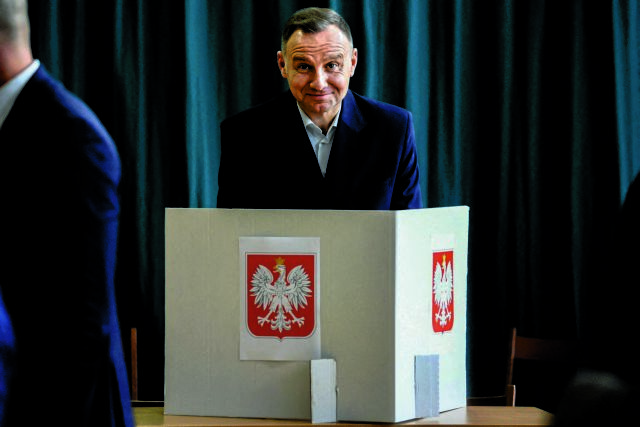 «Κύριε πρόεδρε, όχι άλλες μοχθηρές μεθοδεύσεις»