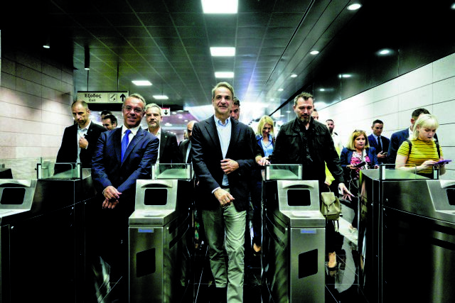 Στις κάλπες με δύναμη από τα… εργοτάξια