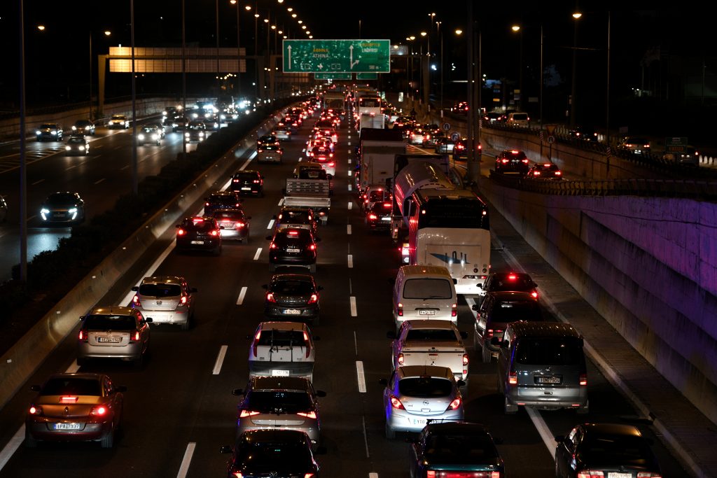 Κυκλοφοριακό έμφραγμα στη δυτική Αθήνα – Τρία τροχαία μέσα σε 40 λεπτά