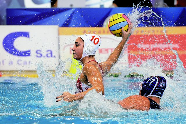 Φαβορί για την πρόκριση