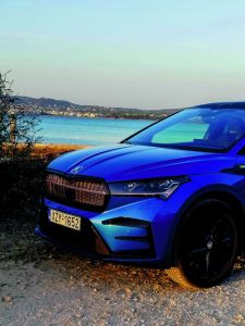 Skoda Enyaq Coupe iV RS: ΗΛΕΚΤΡΙΚΑ ΓΚΑΖΙΑ ΜΕ ΦΟΥΛ ΑΥΤΟΝΟΜΙΑ
