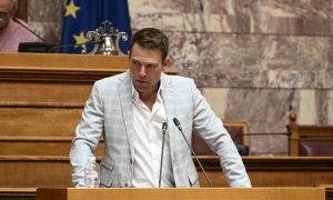 Η προσπάθεια Κασσελάκη για ανακωχή και οι τομεάρχες εκτός… επιρροής