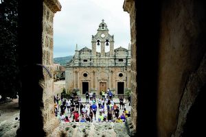 Τα Αρκάδια κλείνουν τα 83 τους!