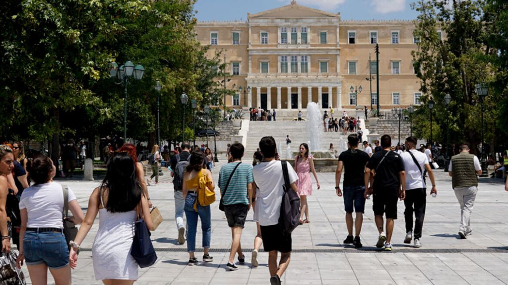 Αποκαλυπτική έρευνα: Κατά 1,4 εκατομμύρια θα μειωθεί ο πληθυσμός της Ελλάδας ως το 2050