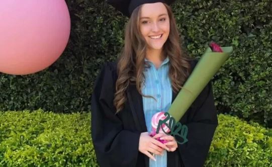 Φρίκη στην Αυστραλία: 21χρονη προπονήτρια δολοφονήθηκε με σφυρί σε τουαλέτα ιδιωτικού σχολείου