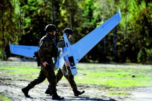 Θητεία στη Φινλανδία: drones, όχι tablets