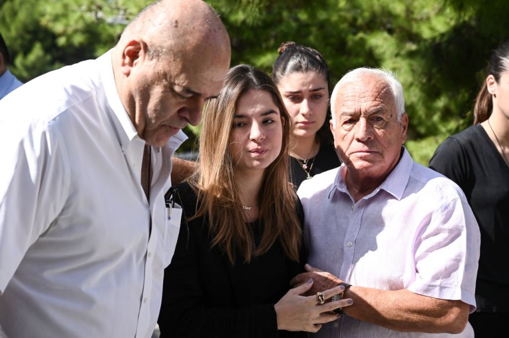Γιάννης Ιωαννίδης: Ο συγκινητικός επικήδειος της κόρης του – «Κοουτσάρα μου θα σου πω κάτι, το παιχνίδι δεν τελείωσε»