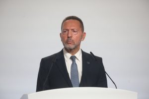 Στουρνάρας: Η ανάπτυξη είχε κόστος για τη φύση – Ανάγκη για πιο δυναμικές κι αποφασιστικές παρεμβάσεις