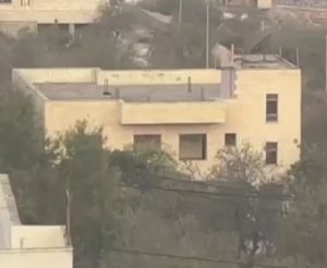 Ισραήλ: Η στιγμή που ο ισραηλινός στρατός κατεδαφίζει σπίτι ηγέτη της Χαμάς στη Δυτική Όχθη