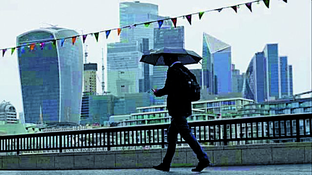 Η τηλεργασία μειώνει τη ζήτηση για γραφεία