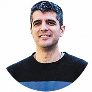 Προς έναν πολυτροπικό άξονα…