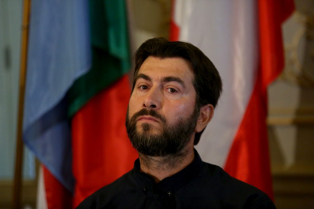 Κιβωτός του Κόσμου: Παραπομπή του πατέρα Αντώνιου για κατάχρηση ανηλίκων ζητά ο εισαγγελέας