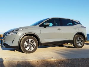 Nissan Qashqai 1.3 DiG-T HYBRID 140 PS: To SUV που …υβριδικοποιήθηκε