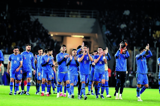 H χρυσή ευκαιρία της Εθνικής