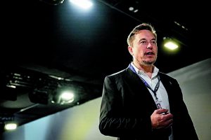 Ο Ιλον Μασκ ανησυχεί για το δημογραφικό της Ελλάδας