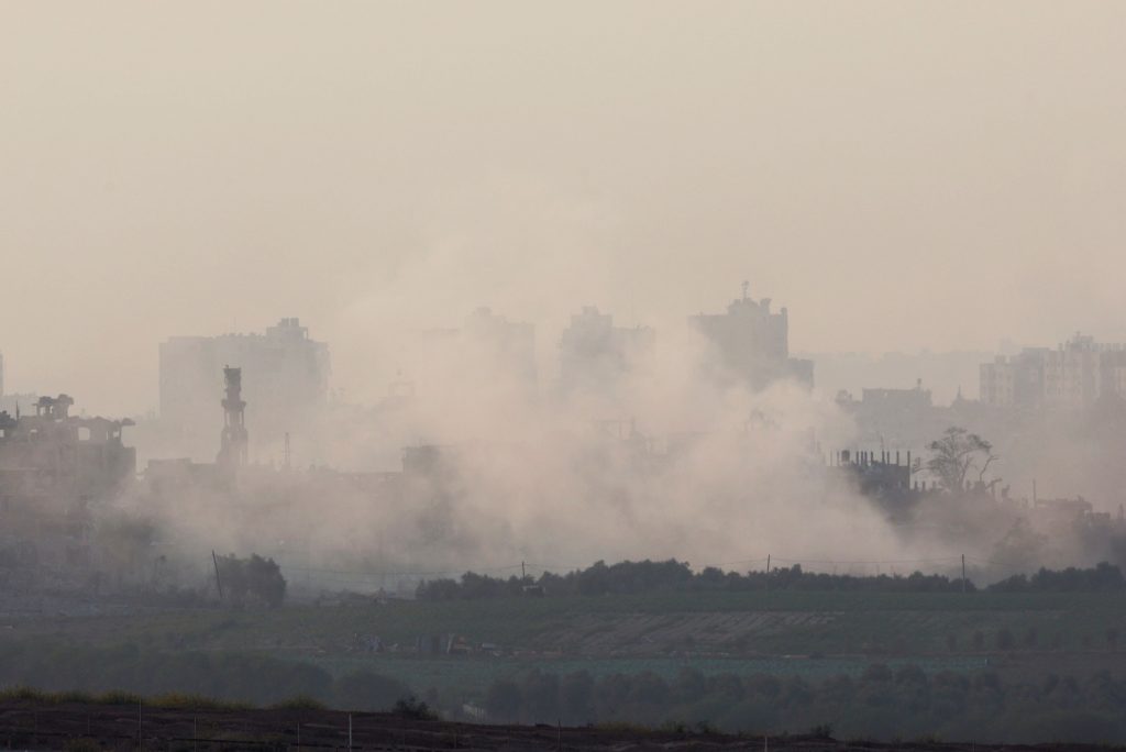 Ισραήλ: Ανοίγει εκ νέου αύριο το πέρασμα της Ράφα – Εσπασε τις πρώτες γραμμές άμυνες των Παλαιστινίων, λέει το Ισραήλ