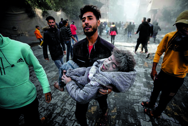 «Το συντομότερο δυνατό» η ανθρωπιστική βοήθεια