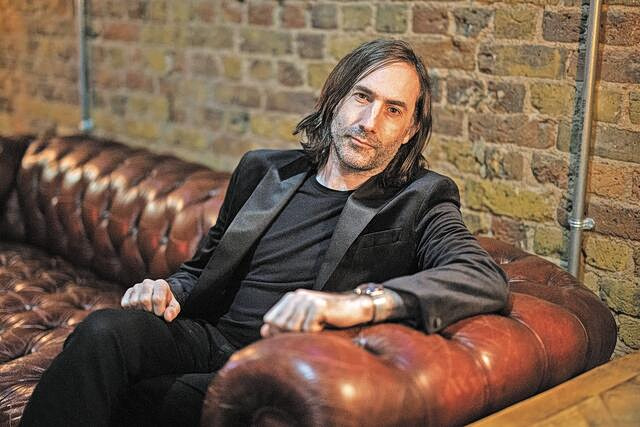 Πολ Λιντς: «Πώς να δώσεις νόημα σε έναν κόσμο αποξένωσης;»