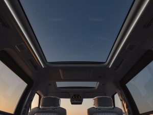 Volvo EM90: Η λιμουζίνα με εσωτερικό που διώχνει το στρες