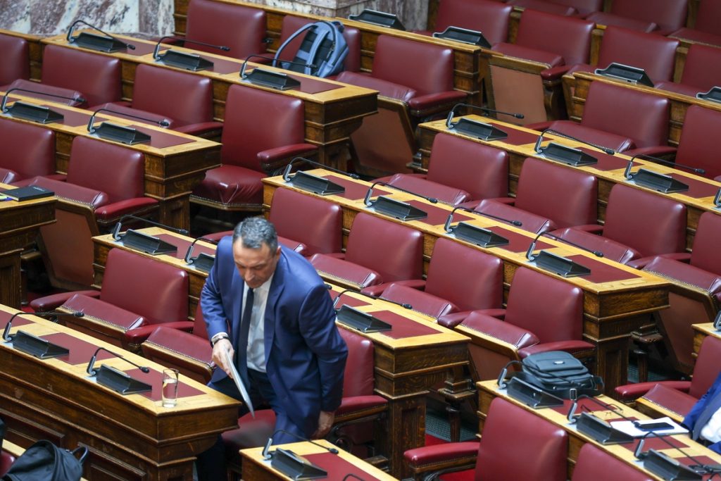 Σπαρτιάτες: Αρση ασυλίας για τους 11 αποφάσισε η Βουλή με 285 ψήφους