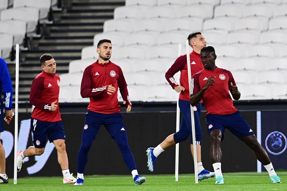 Η τελευταία προπόνηση του Ολυμπιακού πριν την «μάχη» με την Γουέστ Χαμ