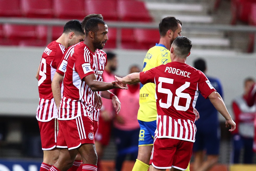 Τα δύο πλάνα του Μαρτίνεθ, ο Ιμπόρα, ο Ελ Κααμπί κι ένα ερωτηματικό