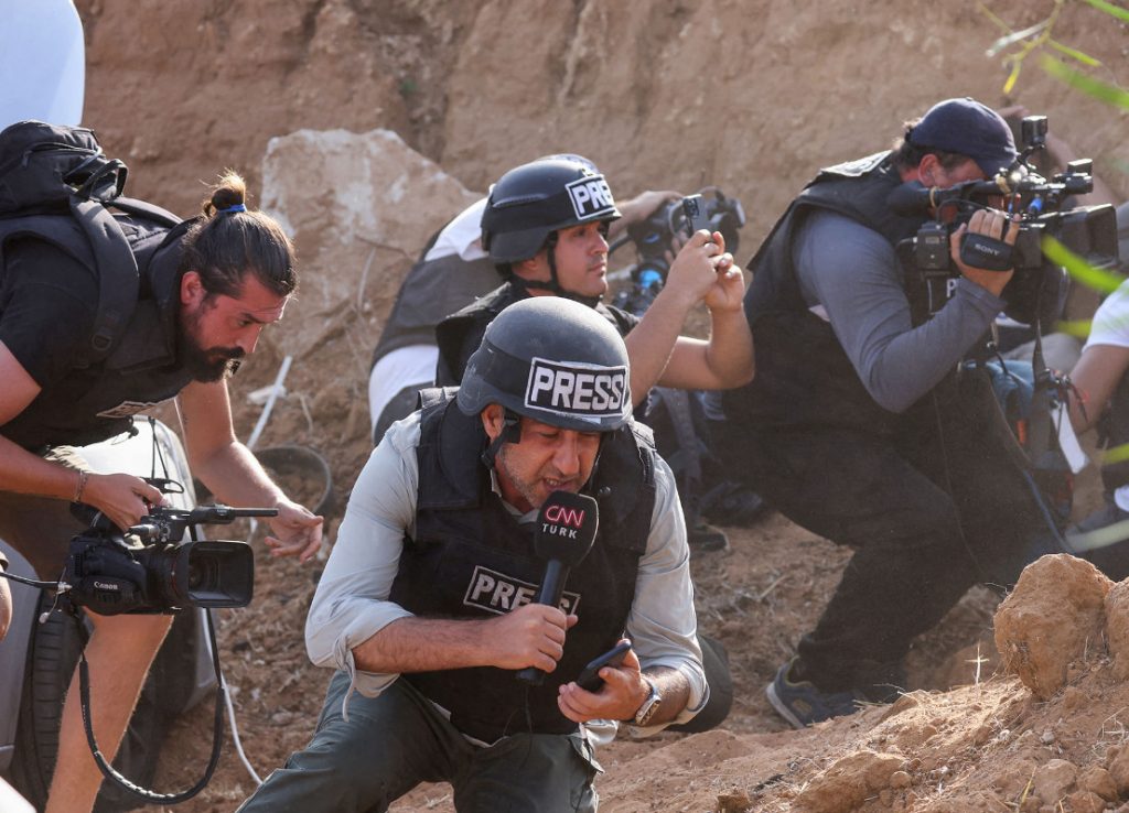 Πόσο φονικός είναι ο πόλεμος του Ισραήλ στη Γάζα για τους δημοσιογράφους;
