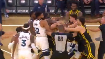 Ο Σακίλ Ο’Νιλ υπερασπίστηκε τον Ντρέιμοντ Γκριν για το κεφαλοκλείδωμα στον Γκομπέρ