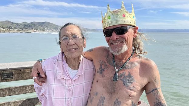 ΗΠΑ: Ο άστεγος και η πλούσια χήρα: Ιστορία αγάπης ή κάτι πιο σκοτεινό;