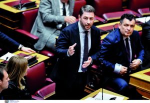 Σε «γραμμή» αξιωματικής αντιπολίτευσης