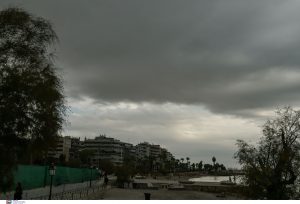 Έκτακτο δελτίο επικίνδυνων καιρικών φαινομένων – Ραγδαία επιδείνωση με καταιγίδες και ανέμους 10 μποφόρ