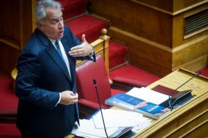 Βορίδης: Επιμένει ότι δεν θα ψηφίσει υπέρ του γάμου των ομόφυλων ζευγαριών
