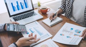 Ελεύθεροι επαγγελματίες: Αντιδρούν οι φορείς για το φορολογικό νομοσχέδιο