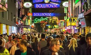 Η Γερμανία θέλει να απαγορεύσει την πορνεία γιατί αποκαλείται το «μπ@@@@@λο της Ευρώπης»