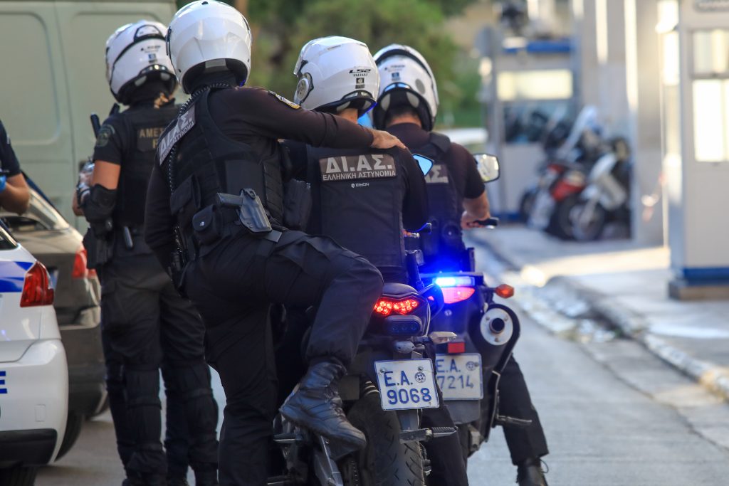 Μαχαίρωσαν 40χρονο σε κοιλιά και κεφάλι στη Θεσσαλονίκη