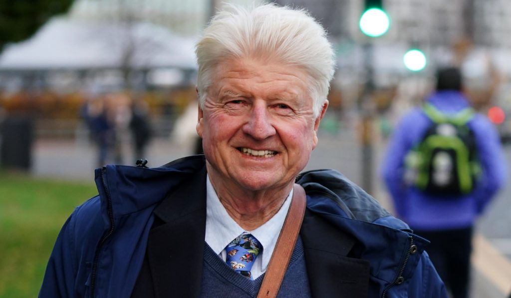 «Ήρθε ο καιρός να επιστρέψουν στην Αθήνα τα Γλυπτά του Παρθενώνα» λέει ο πατέρας του Μπόρις Τζόνσον